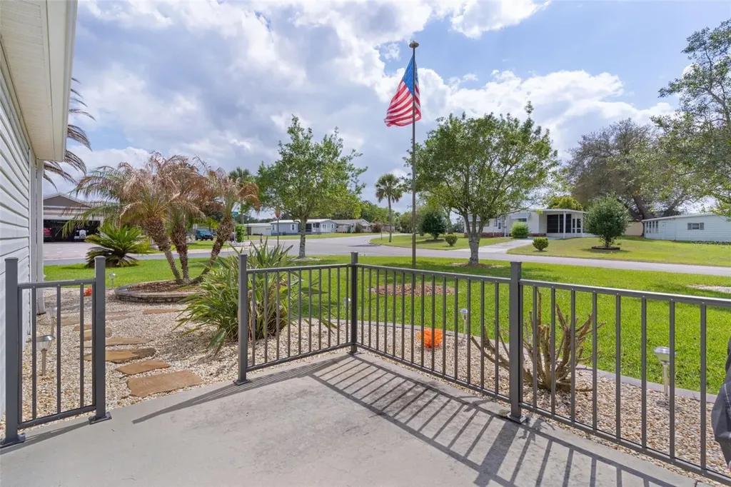 733 Jason Drive Lady Lake FL 32159