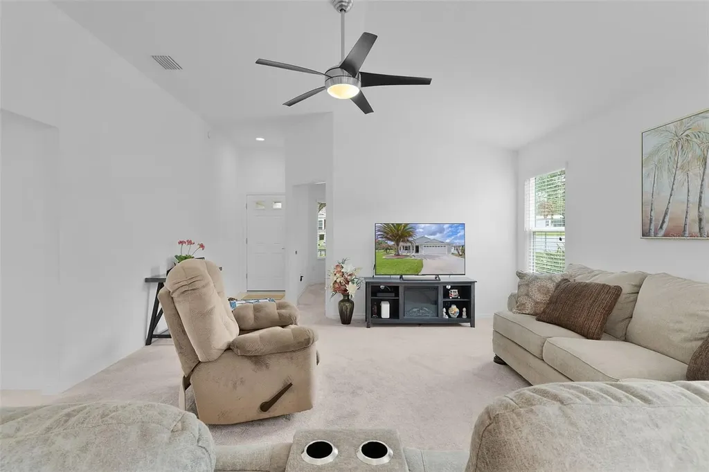 733 Jason Drive Lady Lake FL 32159
