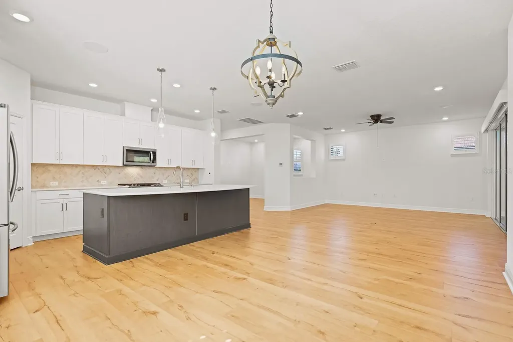 13928 Natures Reserve Drive Lithia FL 33547