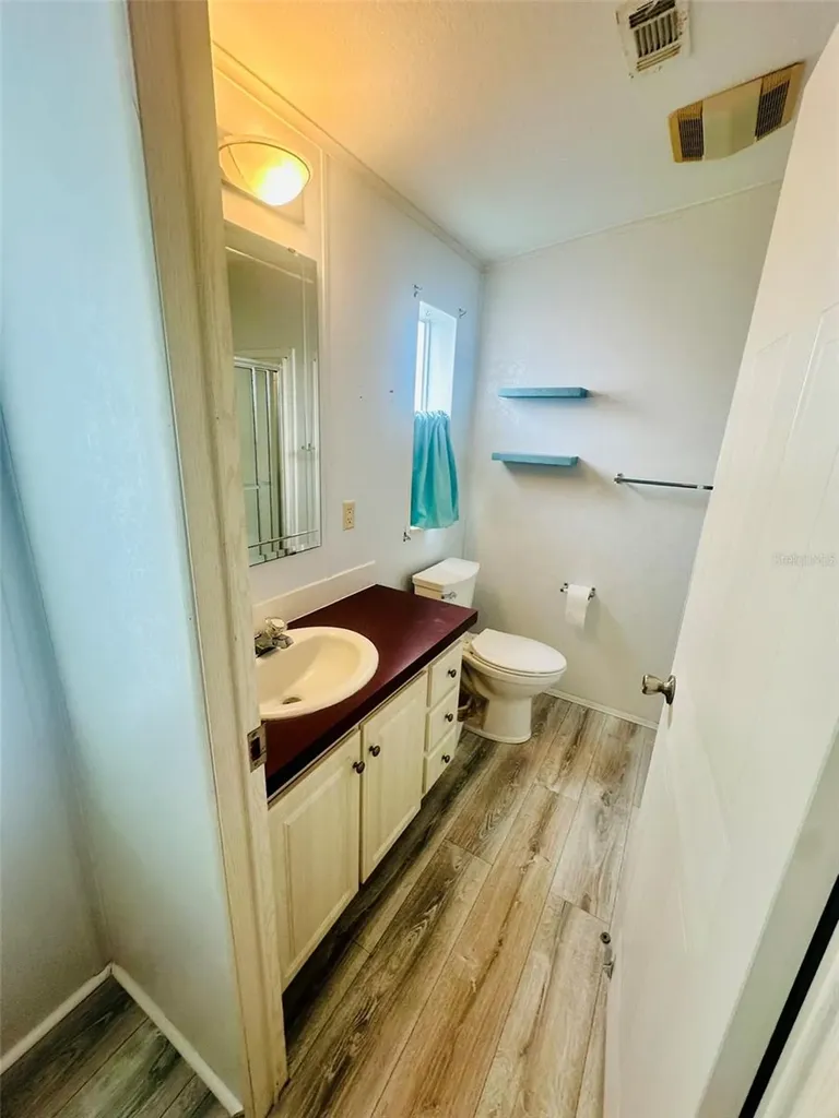 2305 Bay Drive Bradenton FL 34207