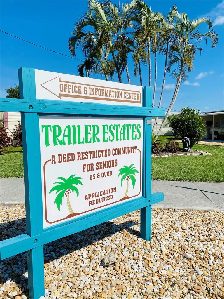 2305 Bay Drive Bradenton FL 34207