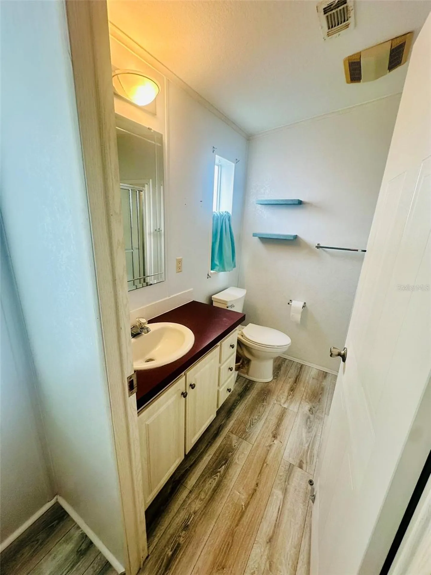 2305 Bay Drive Bradenton FL 34207