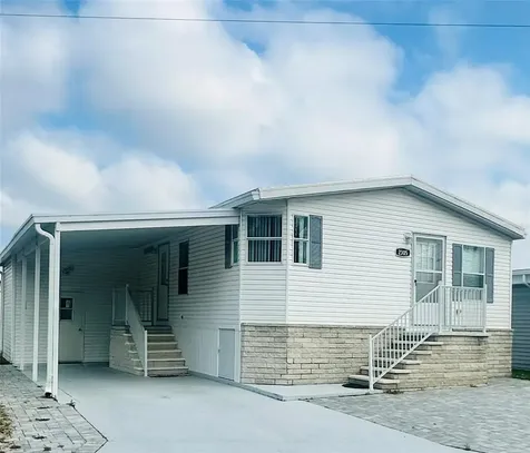 2305 Bay Drive Bradenton FL 34207