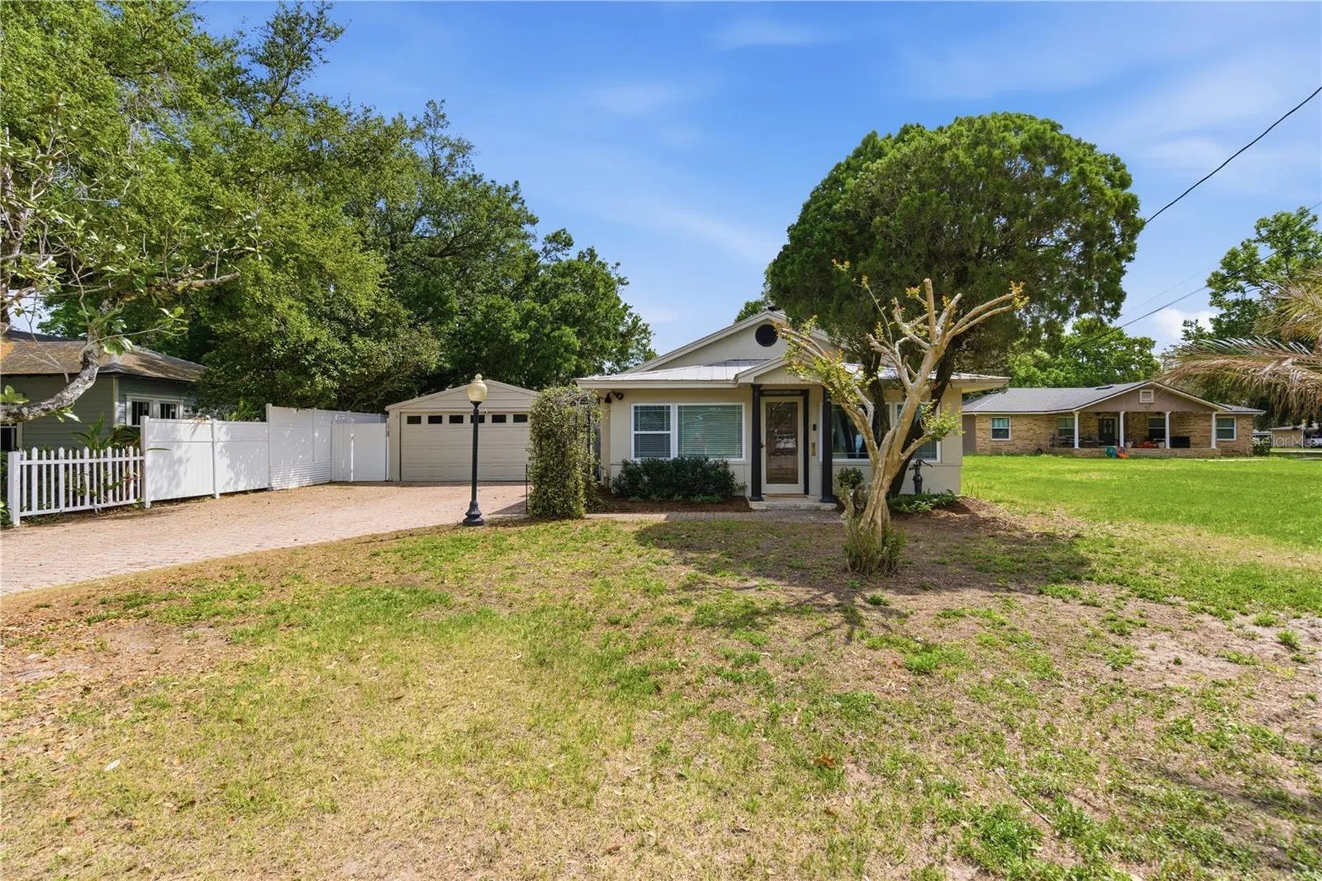 2307 Peel Avenue Orlando FL 32806