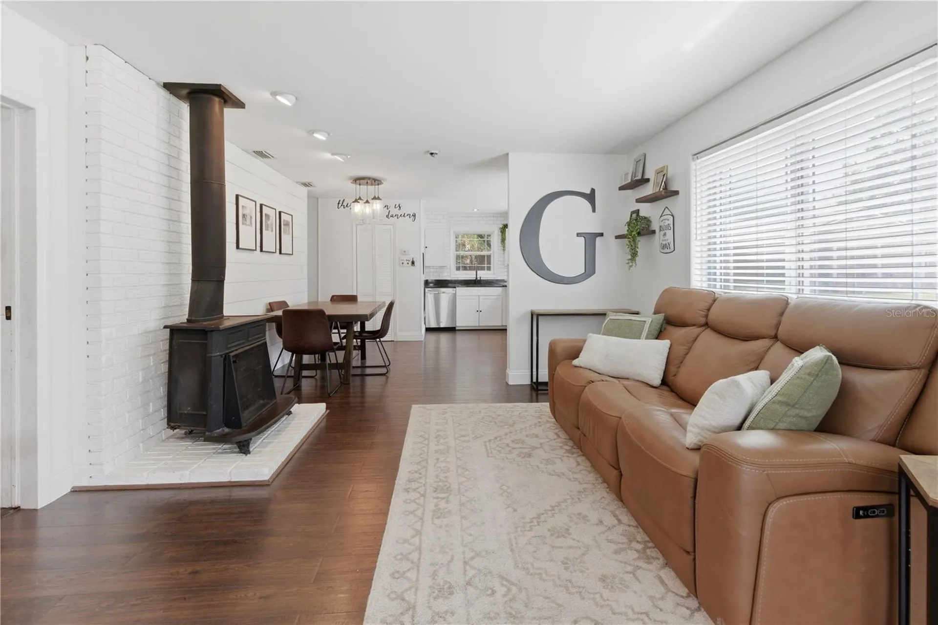 2307 Peel Avenue Orlando FL 32806