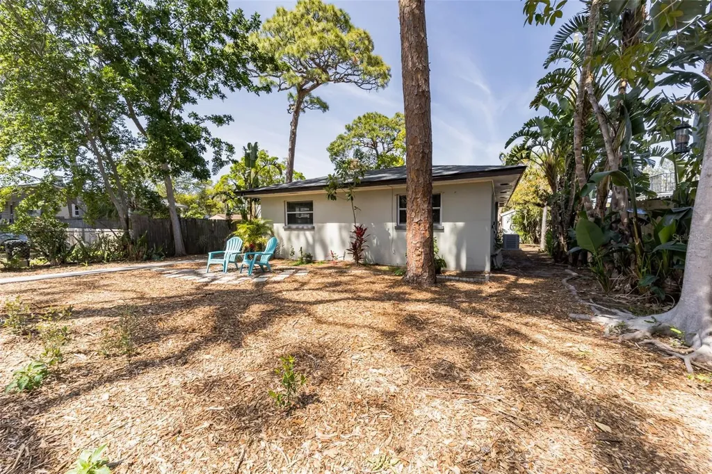 418 Lebeau Street Clearwater FL 33755