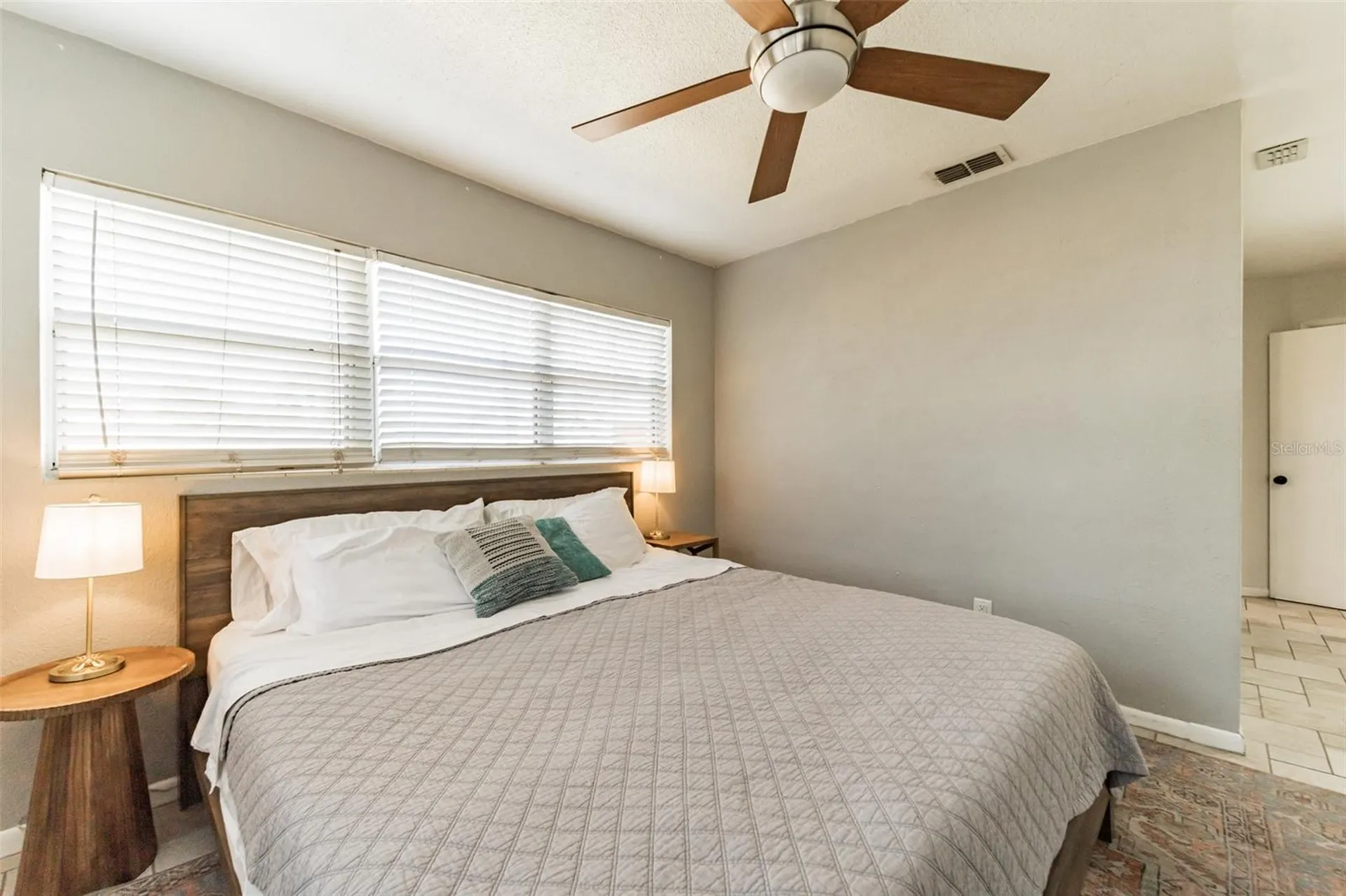 418 Lebeau Street Clearwater FL 33755