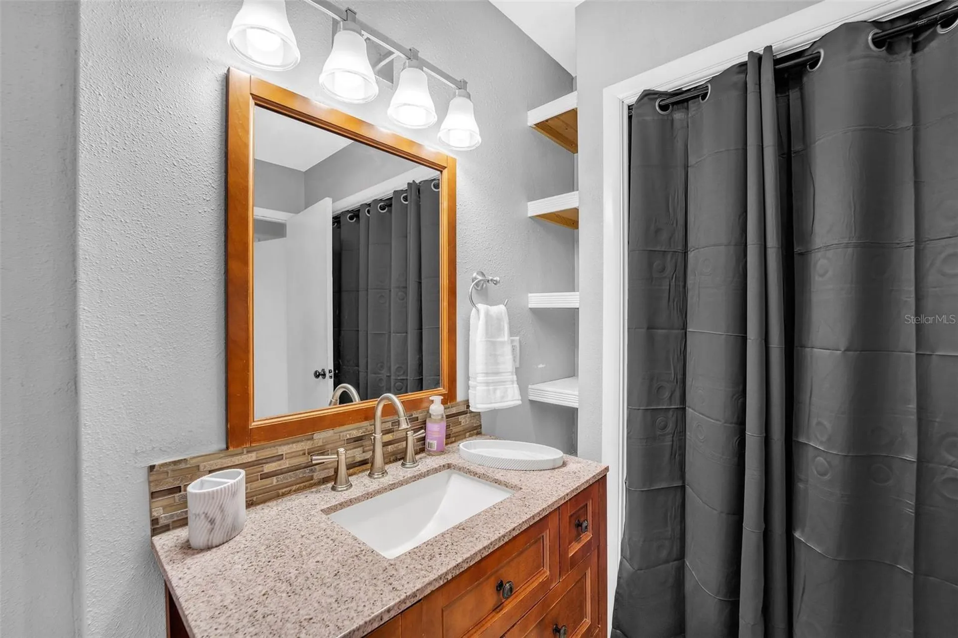 418 Lebeau Street Clearwater FL 33755