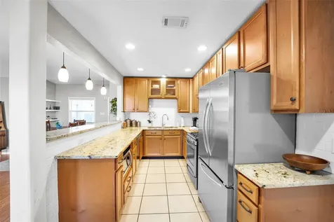 418 Lebeau Street Clearwater FL 33755
