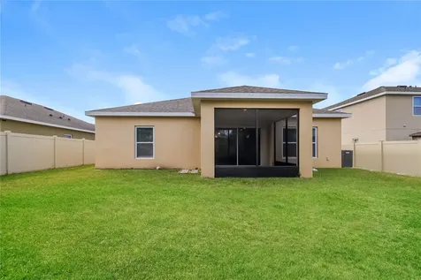 122 Vitoria Road Davenport FL 33837