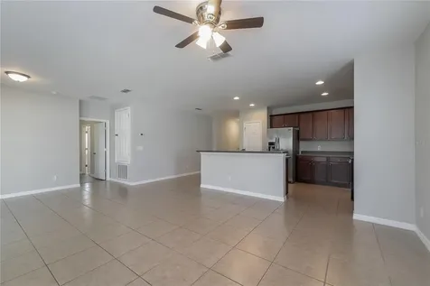 122 Vitoria Road Davenport FL 33837