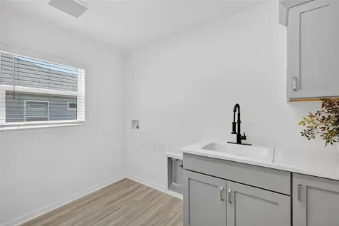1954 Mcmurtrie Loop The Villages FL 34762