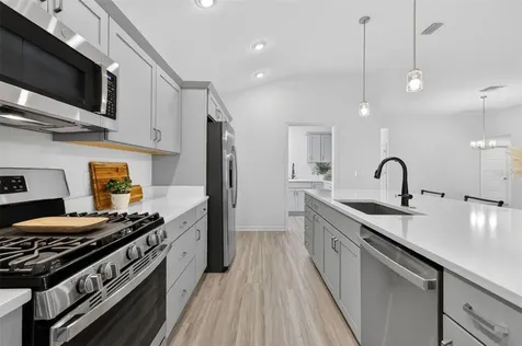1954 Mcmurtrie Loop The Villages FL 34762