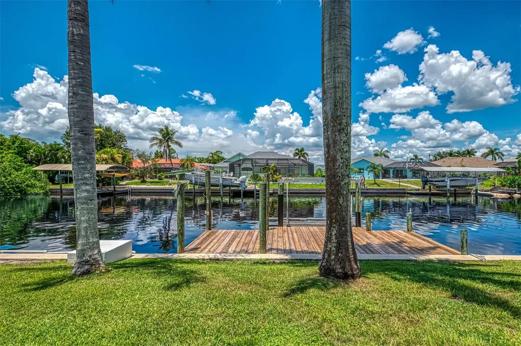 3077 Stone Street Port Charlotte FL 33981