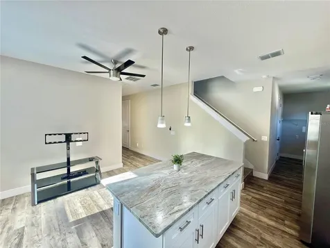 909 Randall Street Orlando FL 32805