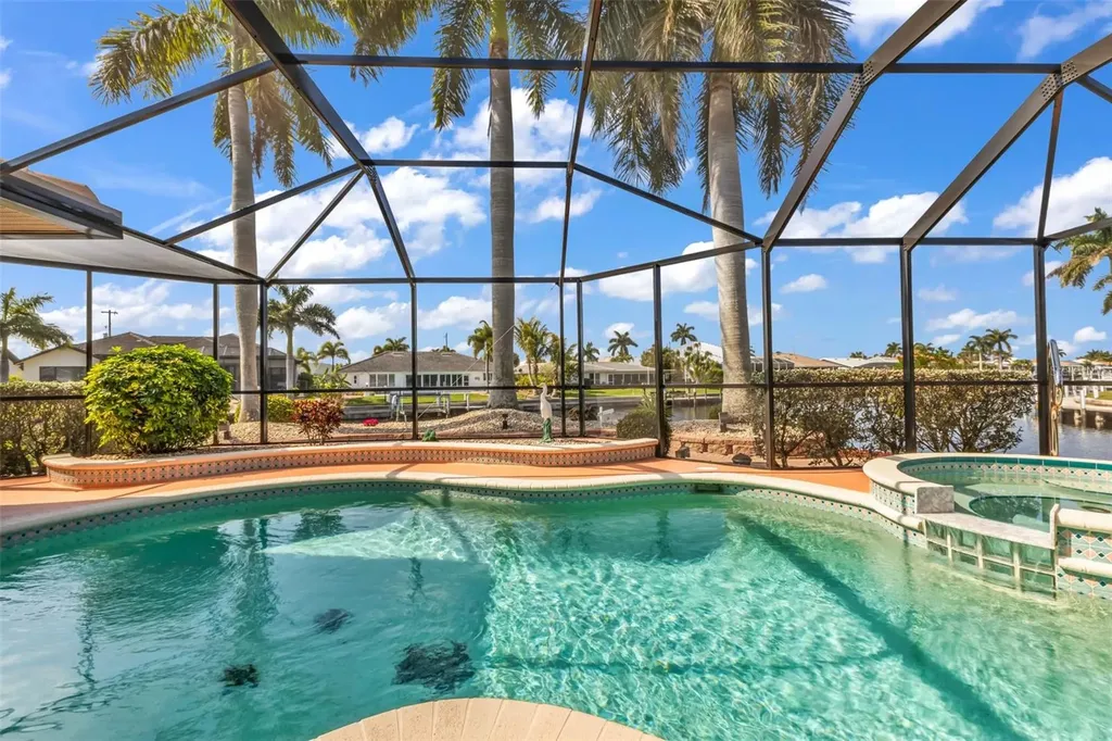435 Caicos Drive Punta Gorda FL 33950