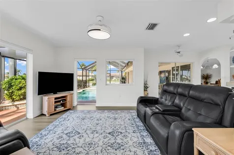 435 Caicos Drive Punta Gorda FL 33950