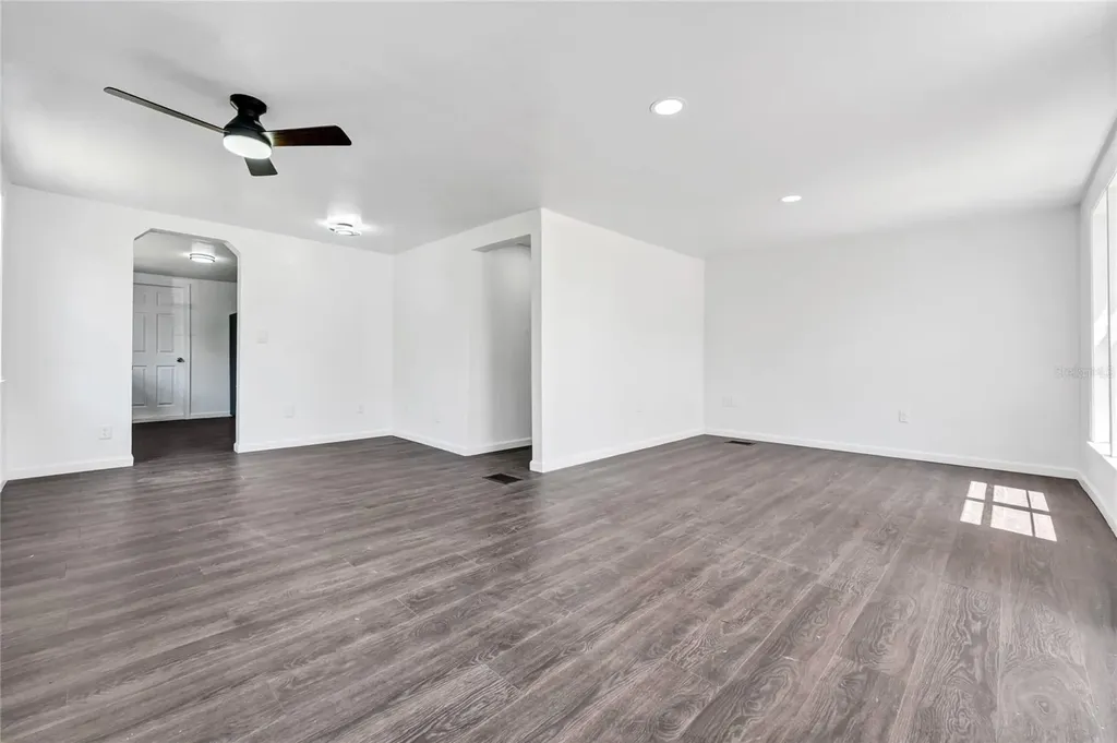 4311 Tony Street Orlando FL 32808