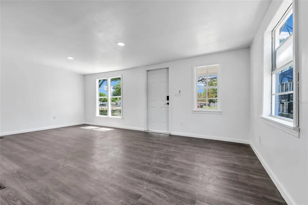 4311 Tony Street Orlando FL 32808