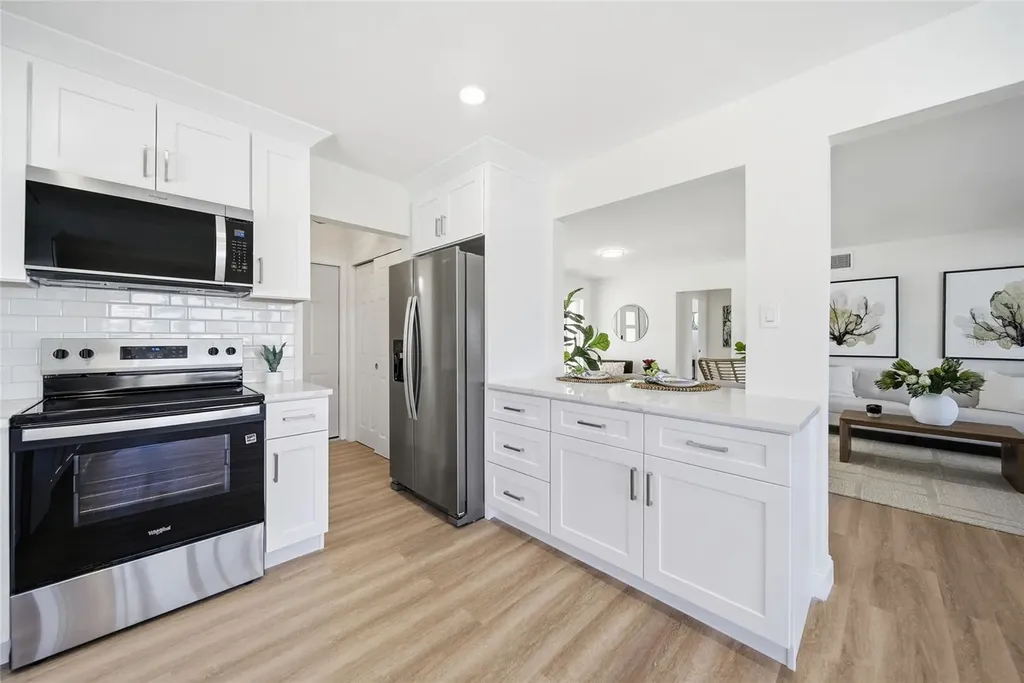 16113 5th Street E Redington Beach FL 33708