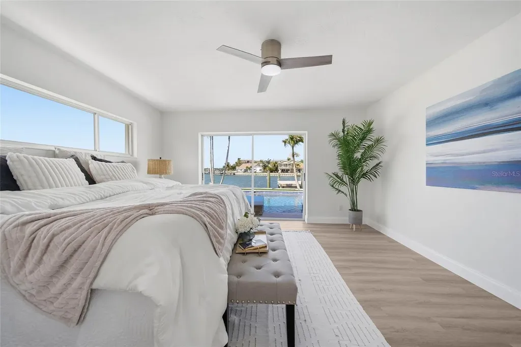 16113 5th Street E Redington Beach FL 33708