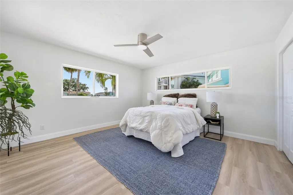 16113 5th Street E Redington Beach FL 33708