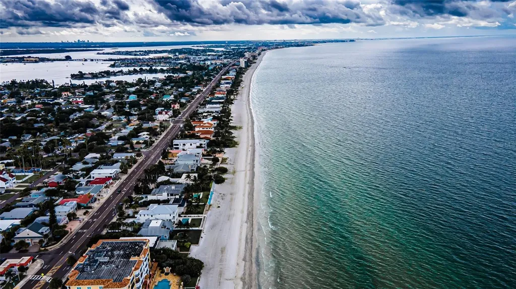 16113 5th Street E Redington Beach FL 33708