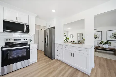 16113 5th Street E Redington Beach FL 33708