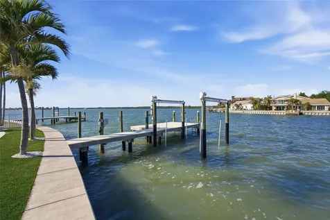 16113 5th Street E Redington Beach FL 33708