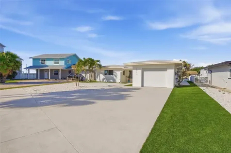 16113 5th Street E Redington Beach FL 33708
