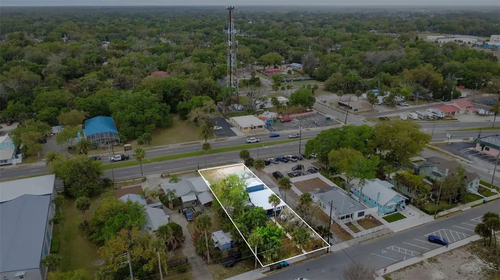 324 N Orange Street New Smyrna Beach FL 32168