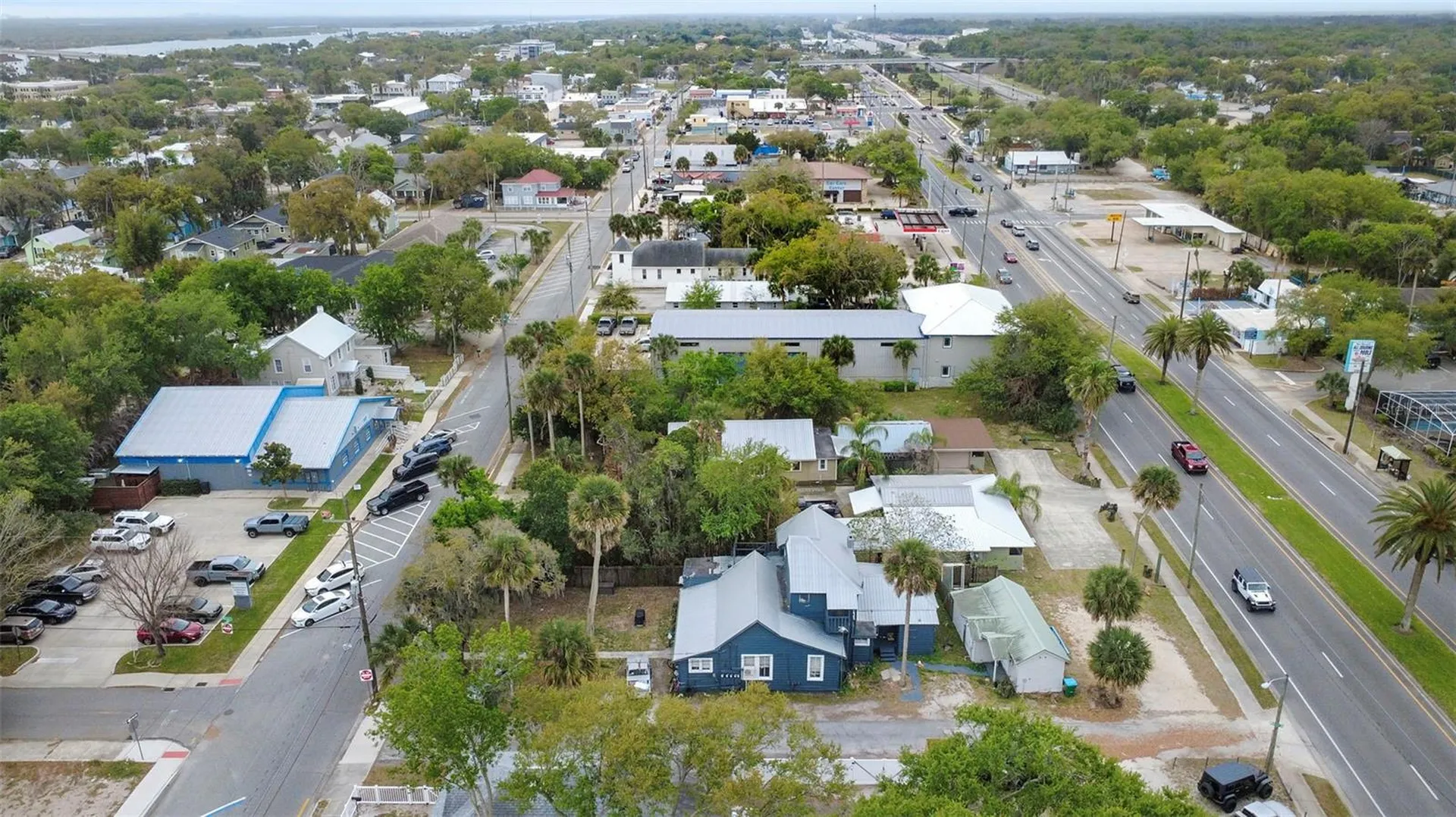 324 N Orange Street New Smyrna Beach FL 32168