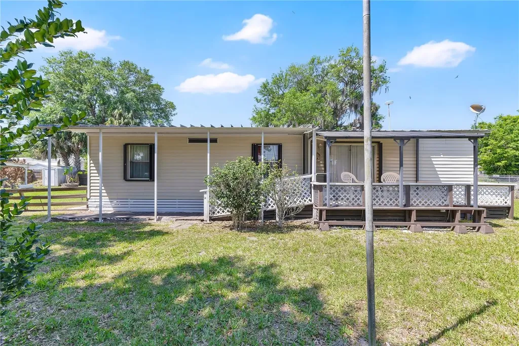420 Westfall Drive Kenansville FL 34739