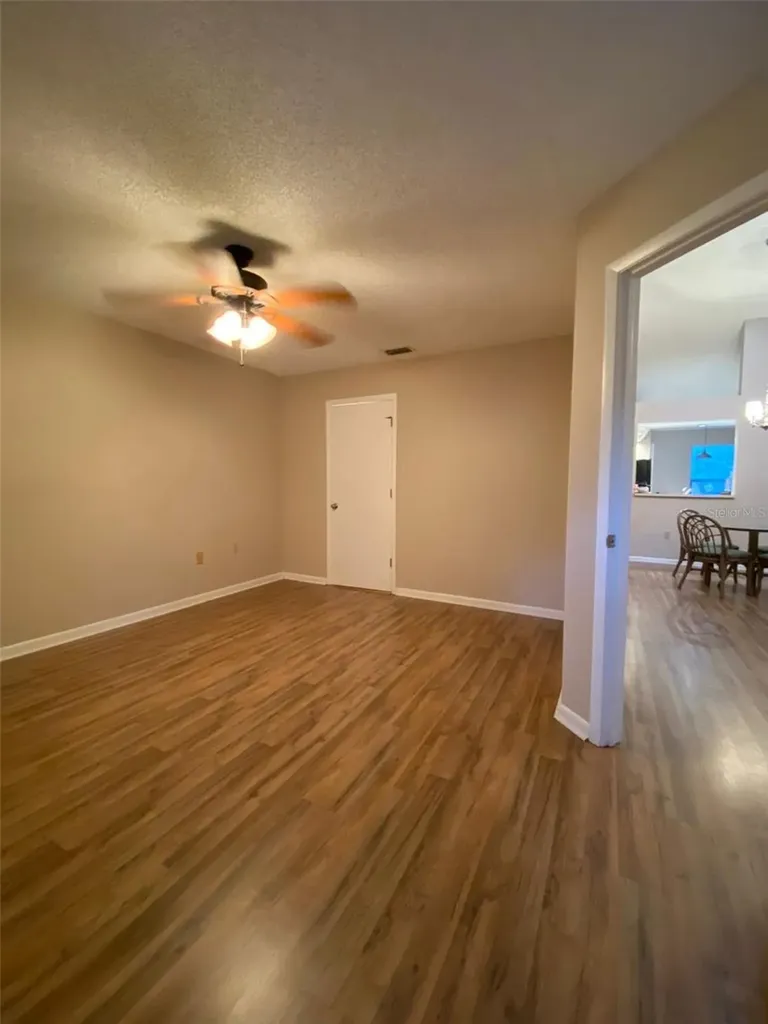 3118 S Semoran Boulevard Orlando FL 32822