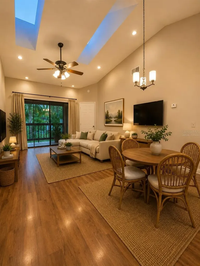 3118 S Semoran Boulevard Orlando FL 32822