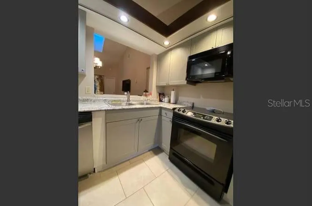 3118 S Semoran Boulevard Orlando FL 32822