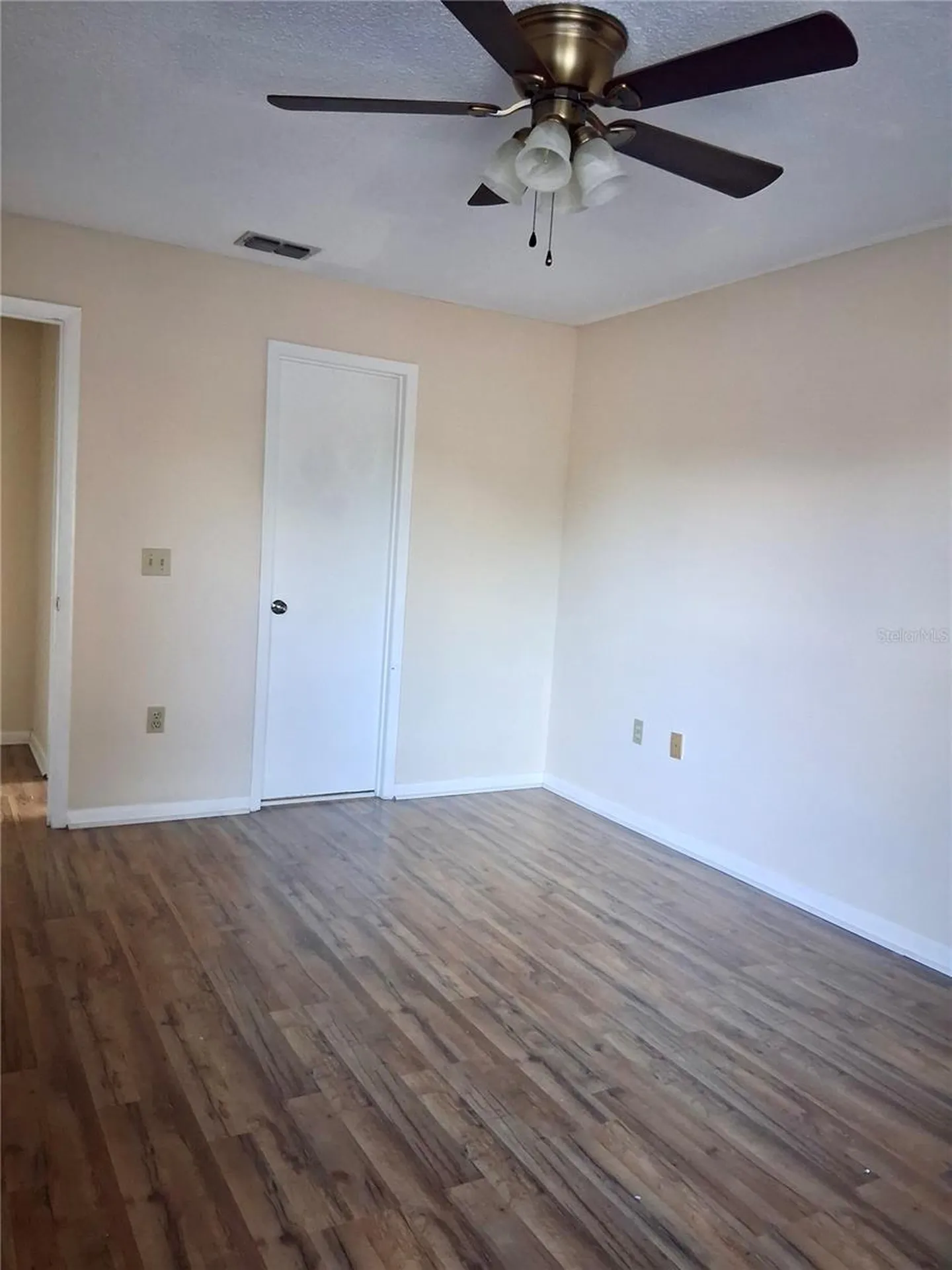 3118 S Semoran Boulevard Orlando FL 32822