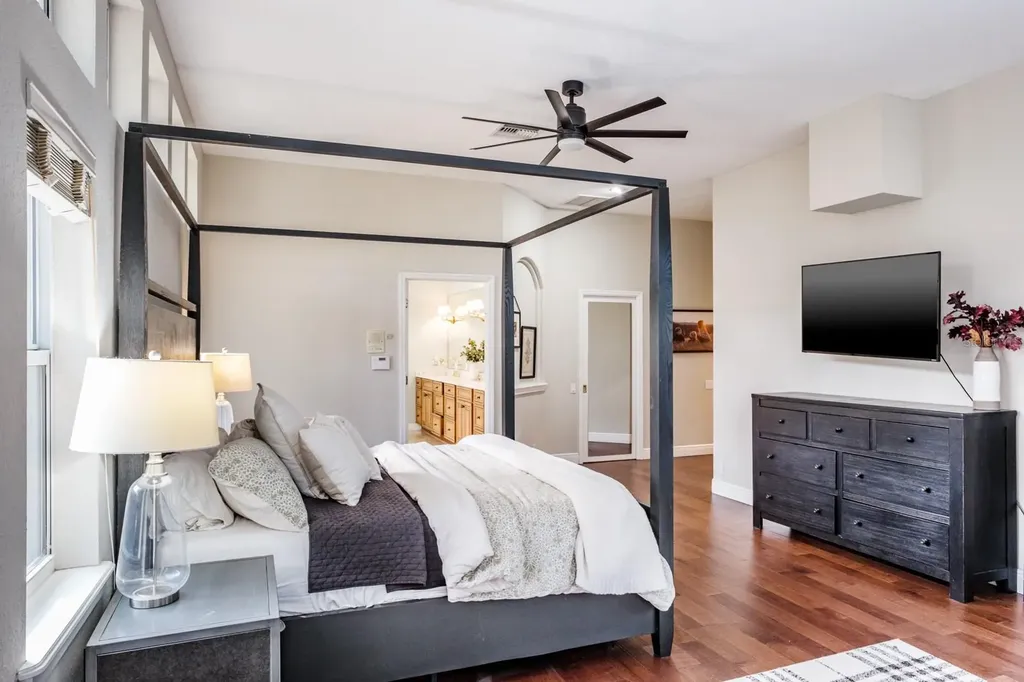 1598 Lockmeade Place Oldsmar FL 34677