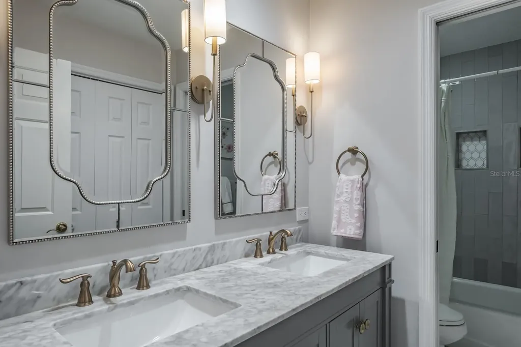 1598 Lockmeade Place Oldsmar FL 34677