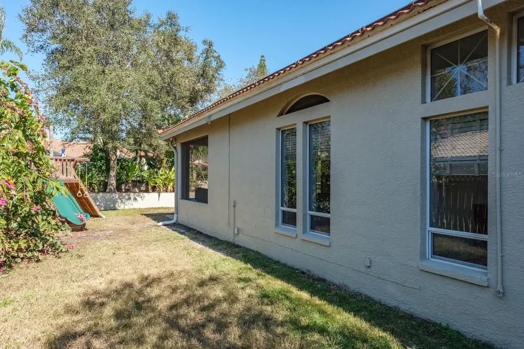 1598 Lockmeade Place Oldsmar FL 34677