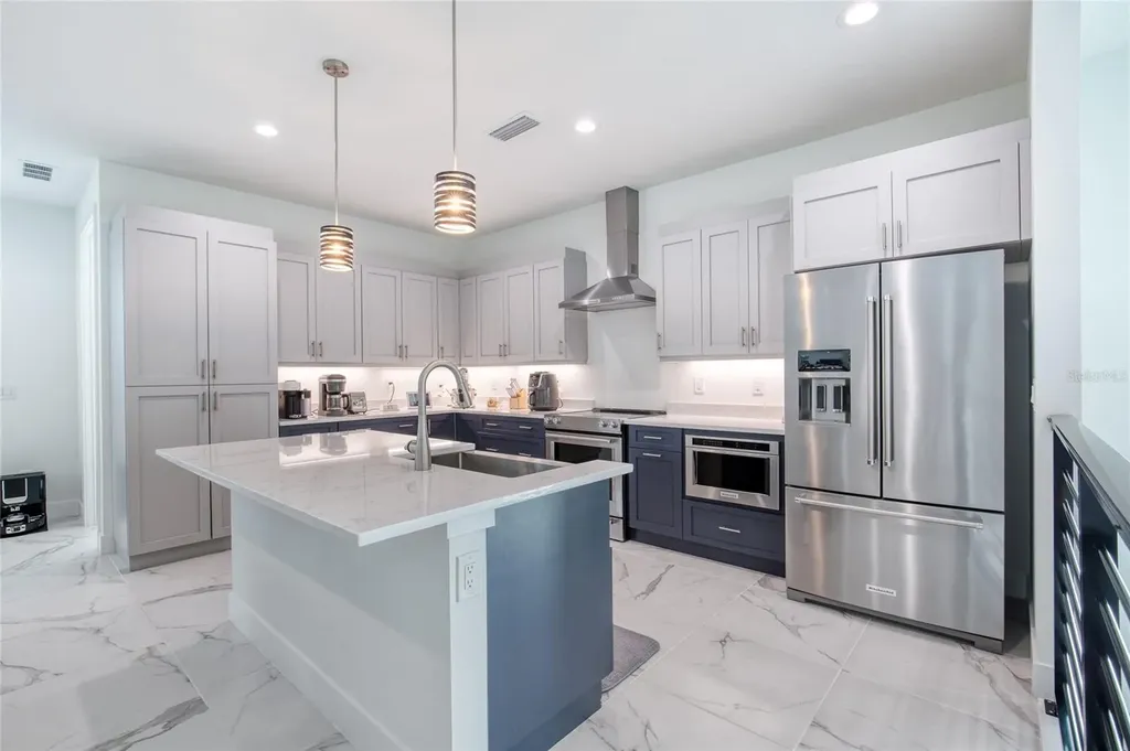 206 N Halifax Avenue Daytona Beach FL 32118