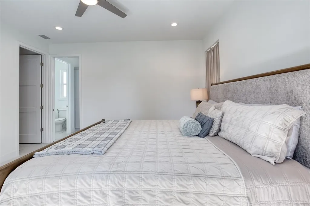 206 N Halifax Avenue Daytona Beach FL 32118
