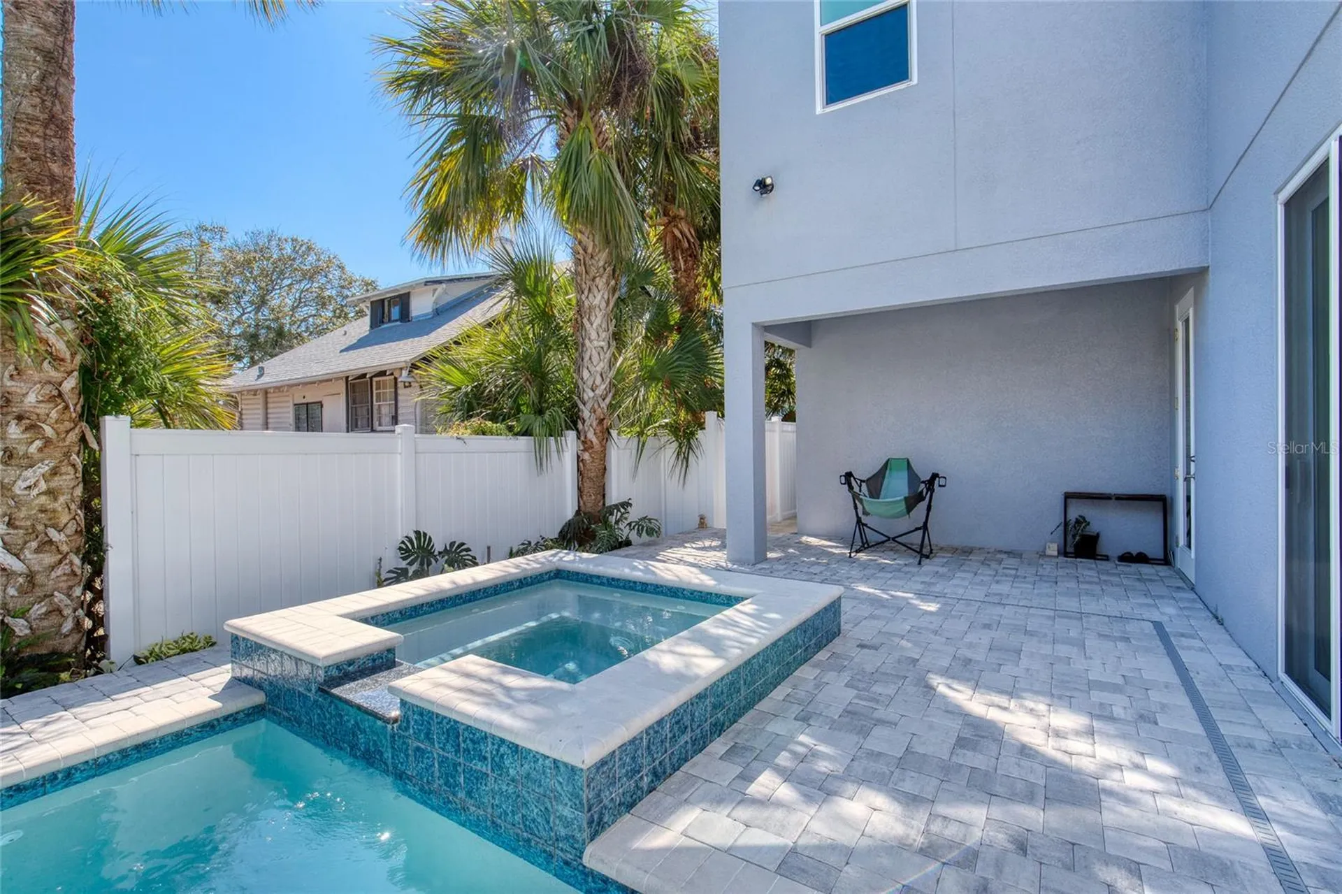 206 N Halifax Avenue Daytona Beach FL 32118