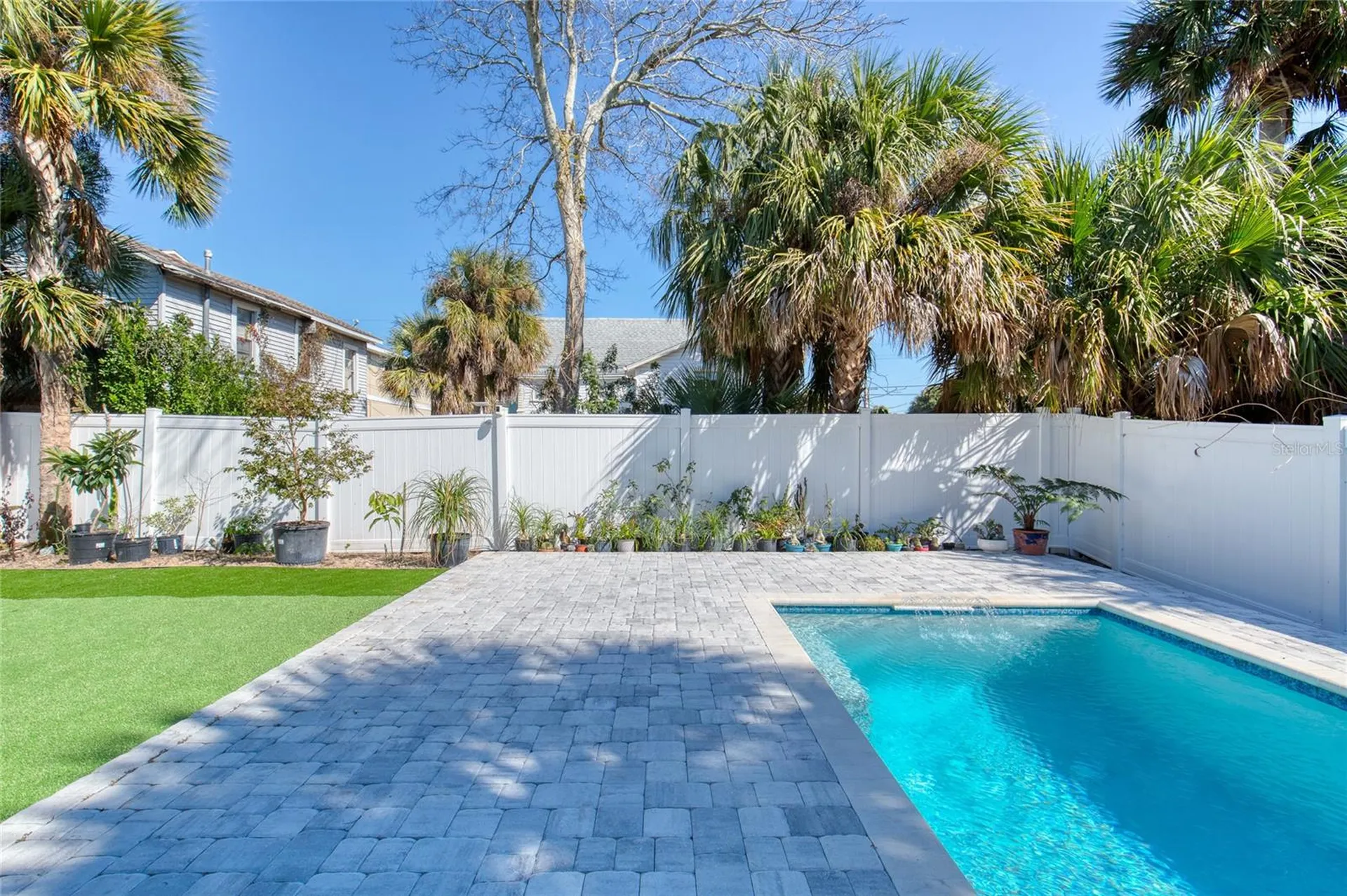 206 N Halifax Avenue Daytona Beach FL 32118