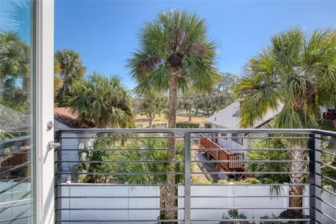 206 N Halifax Avenue Daytona Beach FL 32118