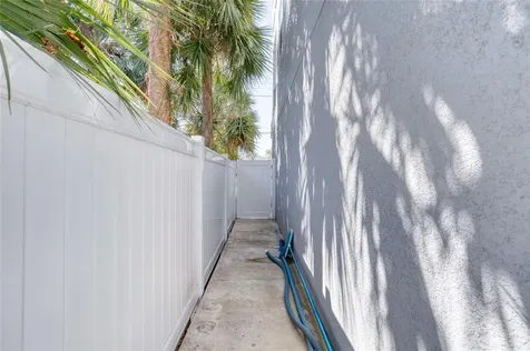 206 N Halifax Avenue Daytona Beach FL 32118