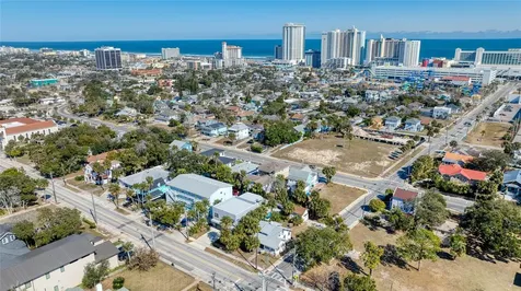 206 N Halifax Avenue Daytona Beach FL 32118