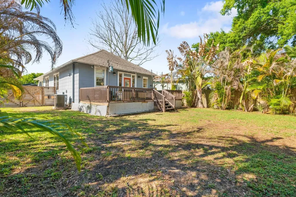 200 E Fern Street Tampa FL 33604