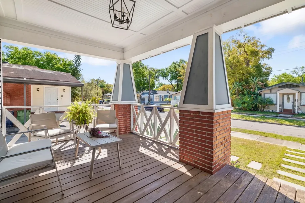200 E Fern Street Tampa FL 33604