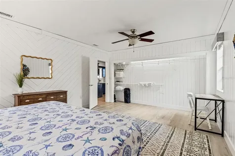 5430 Circle Drive Weeki Wachee FL 34607
